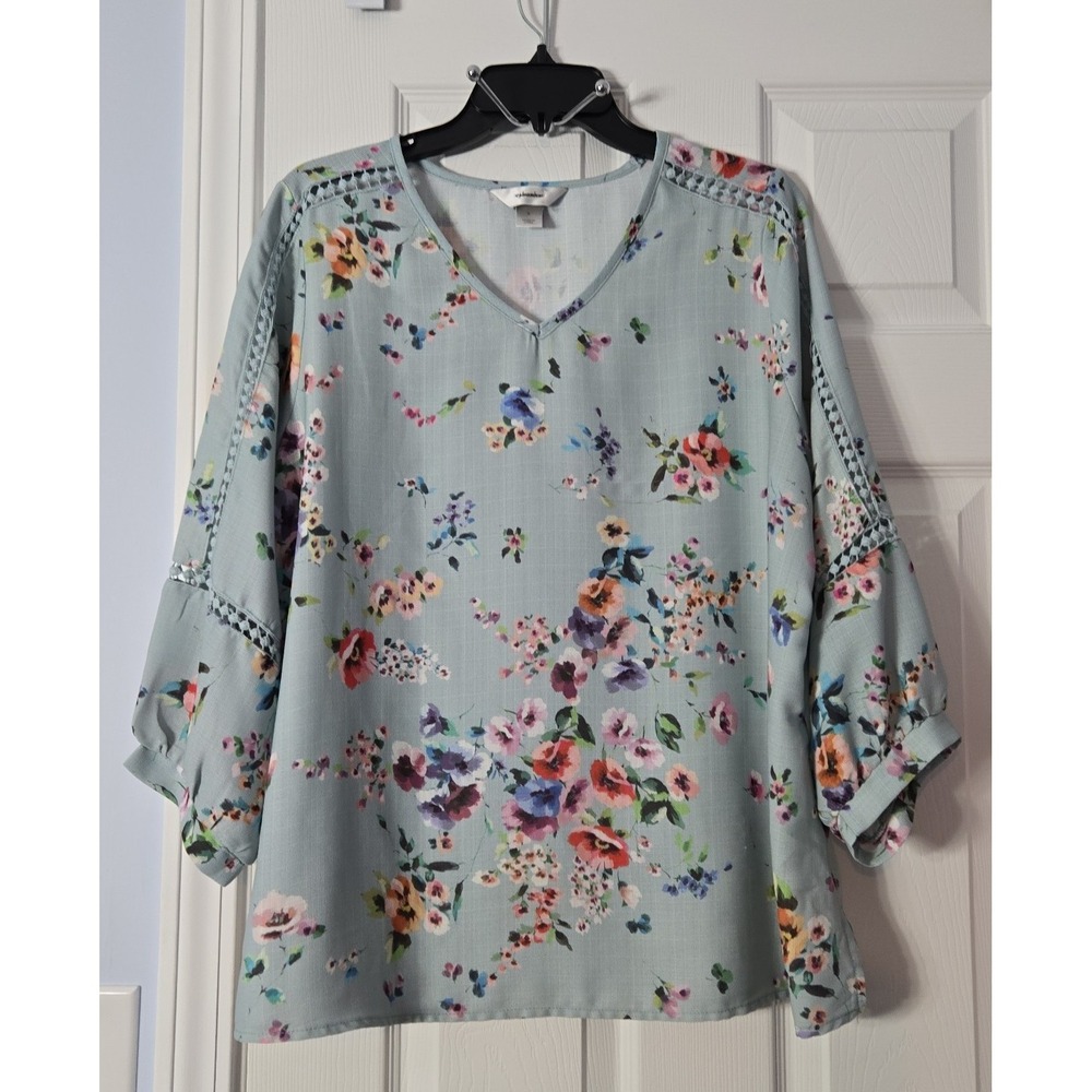 CJ Banks Womans 3/4 Sleeve Blouse Size X (Large) Mint Green Florial design